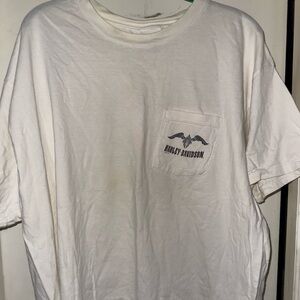 Vintage Harley-Davidson Classic White Tee with Pocket